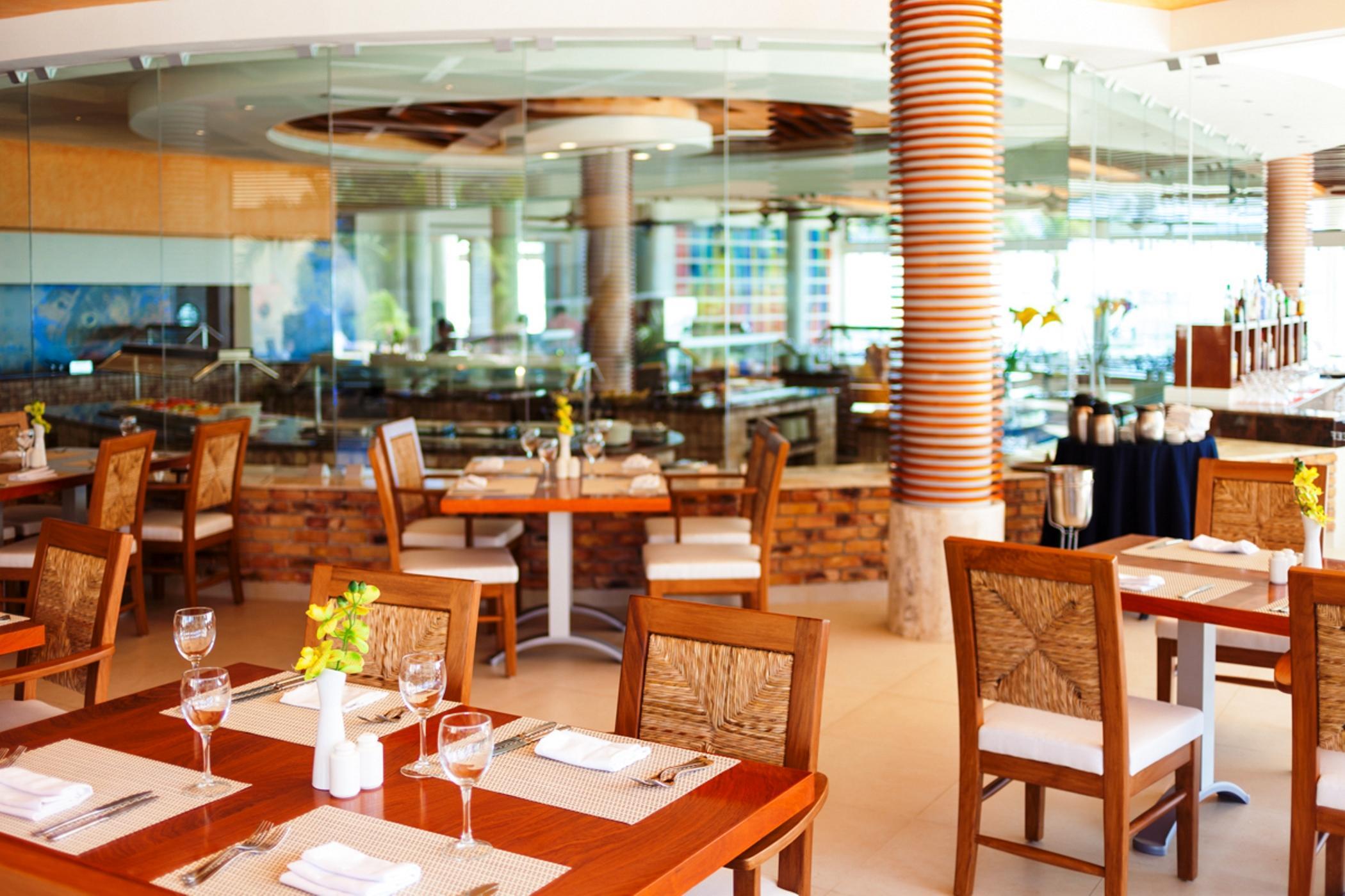 The Reef Coco Beach Resort & Spa Playa del Carmen Esterno foto