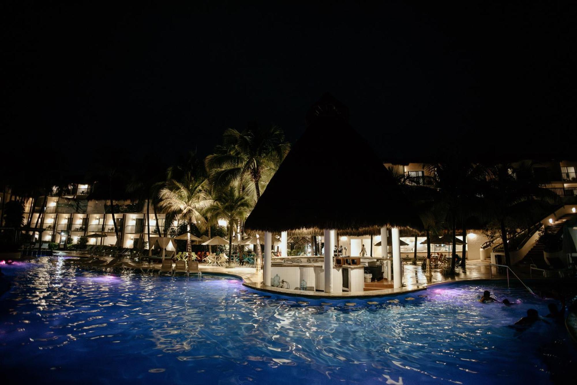 The Reef Coco Beach Resort & Spa Playa del Carmen Esterno foto